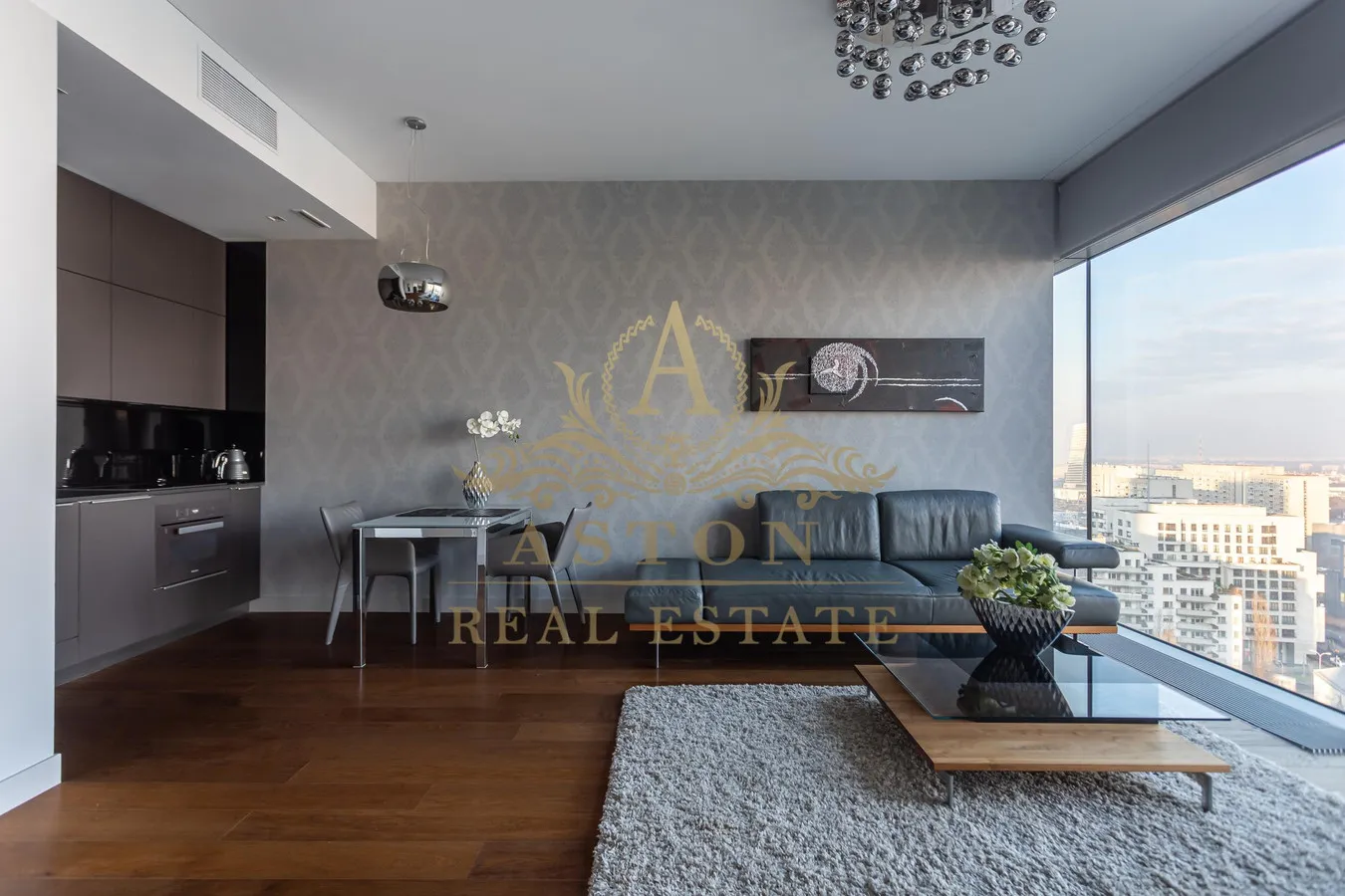 Luxury apartment in COSMOPOLITAN 