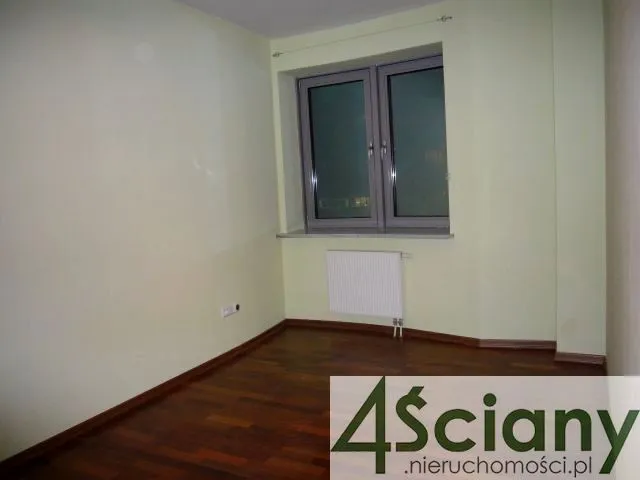 apartament 6 pokoi, Rondo Wiatraczna 