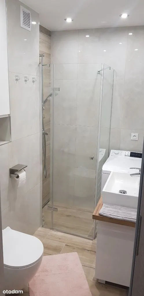 Dwa pokoje po remoncie/klimatyzacja/idealna lok.