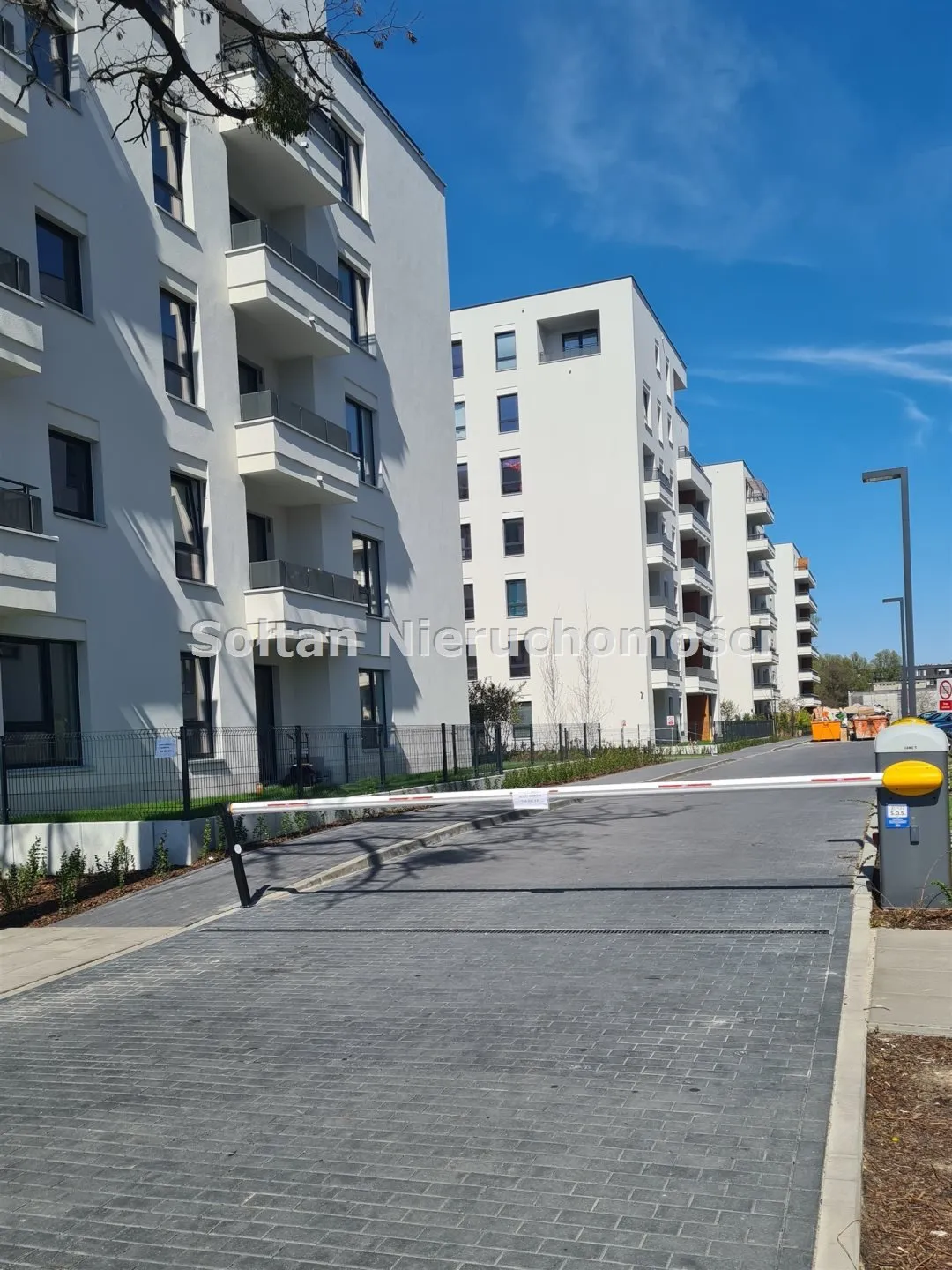 Sprzedam mieszkanie czteropokojowe : Warszawa Ursus Szamoty , ulica Silnikowa, 86 m2, 1650000 PLN, 4 pokoje - Domiporta.pl