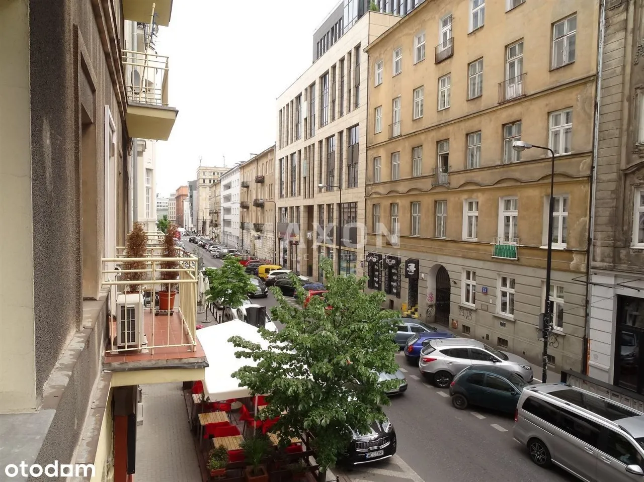 Nowoczesny apartament w przedwojennej kamienicy