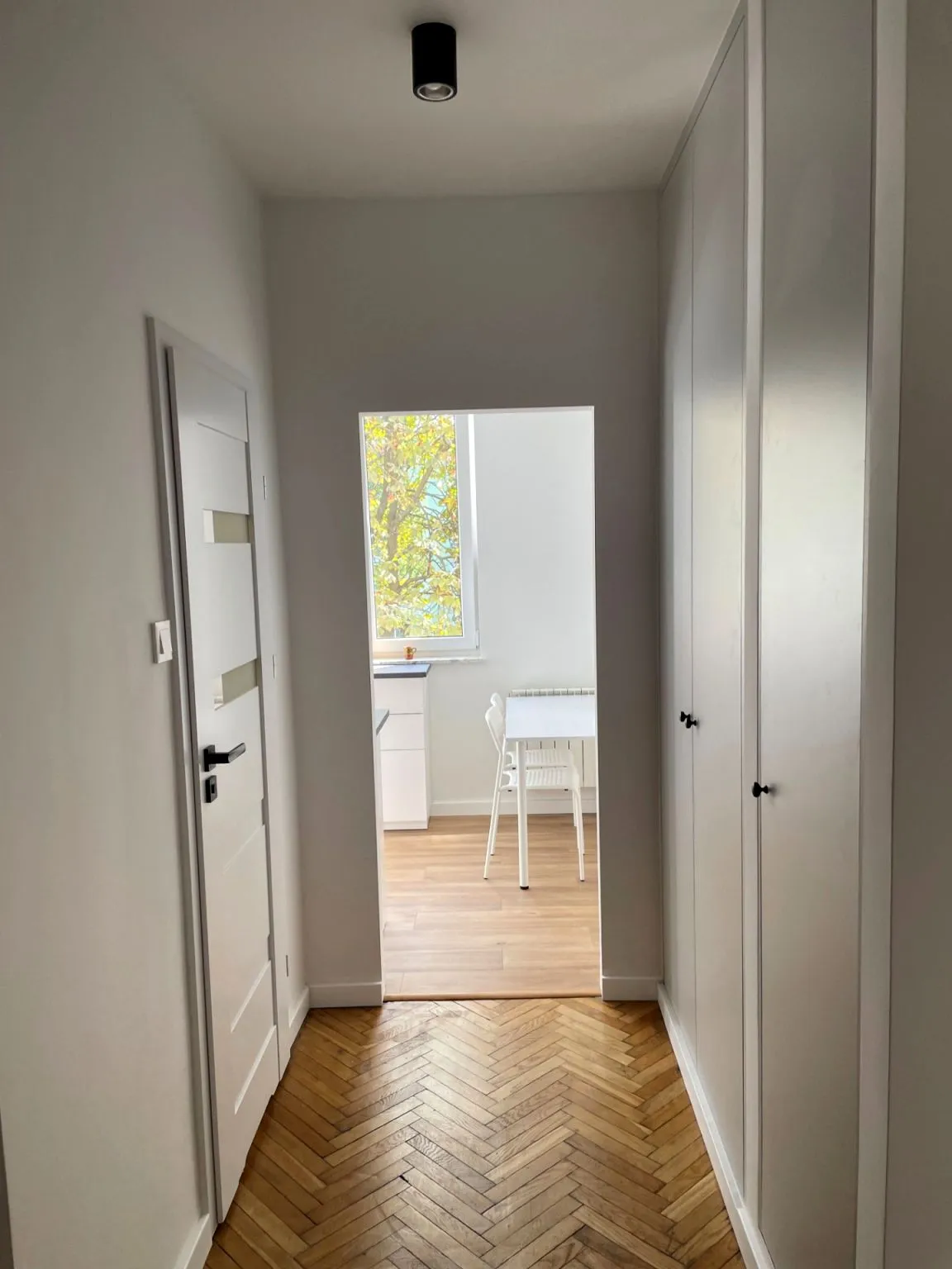 Mieszkanie 52 m2, 2 pokoje, Al. Waszyngtona, Praga Południe