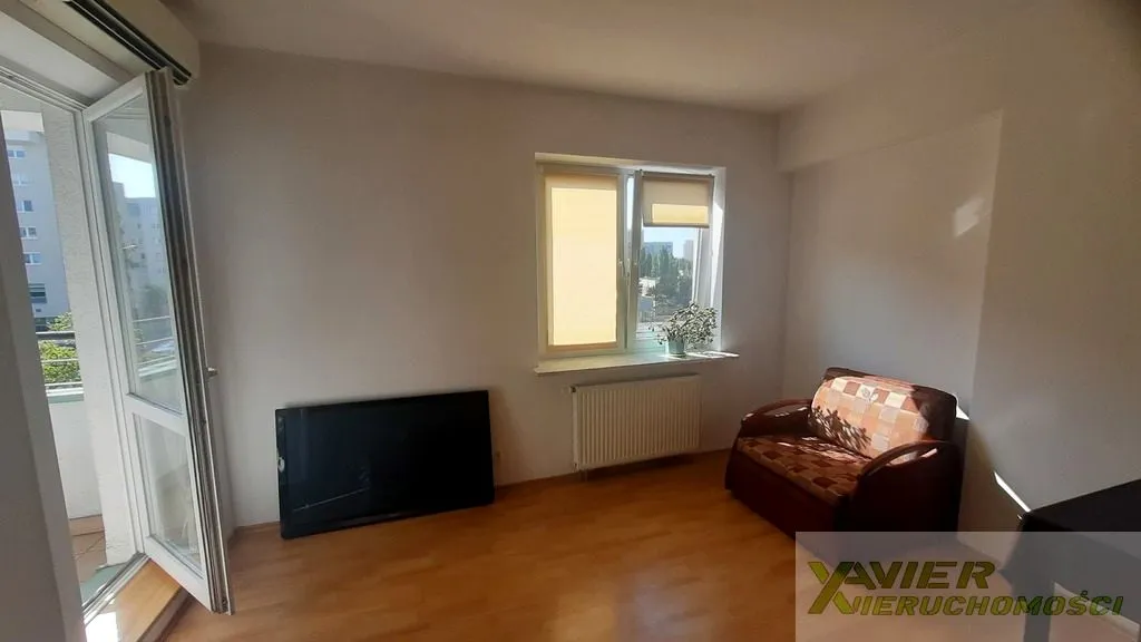 Apartament, Aleja Komisji Edukacji Narodowej