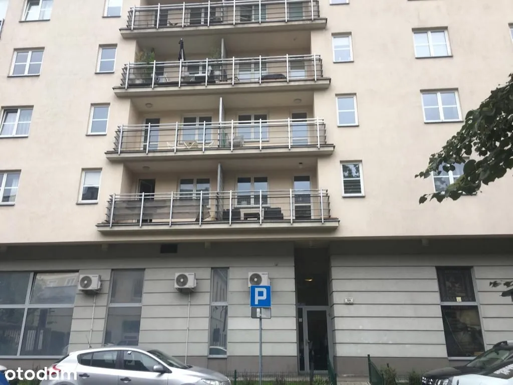 BEZPOŚREDNIO kawalerka w apartamentowcu (M) Ratusz