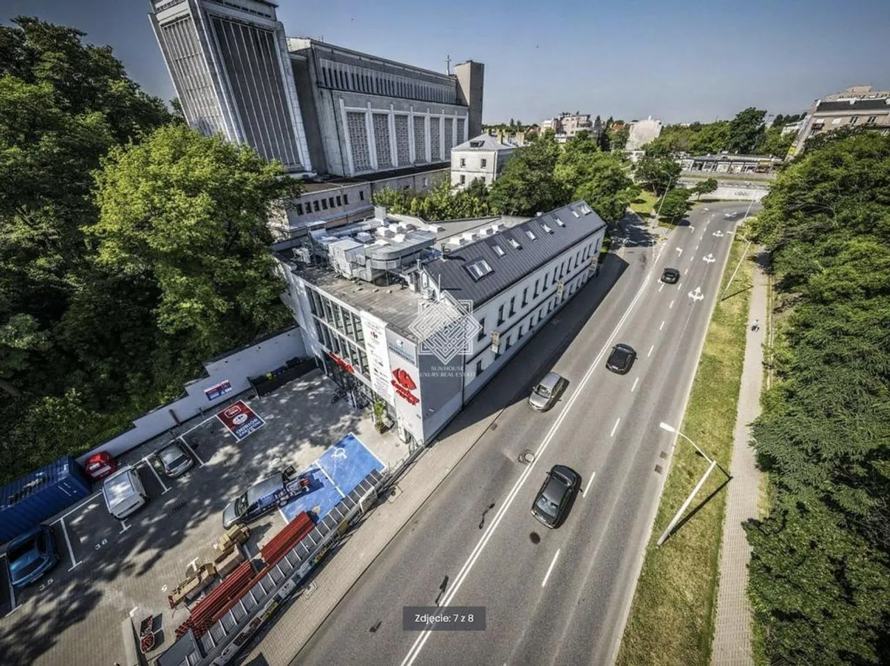 Lokal Usługowy na sprzedaż