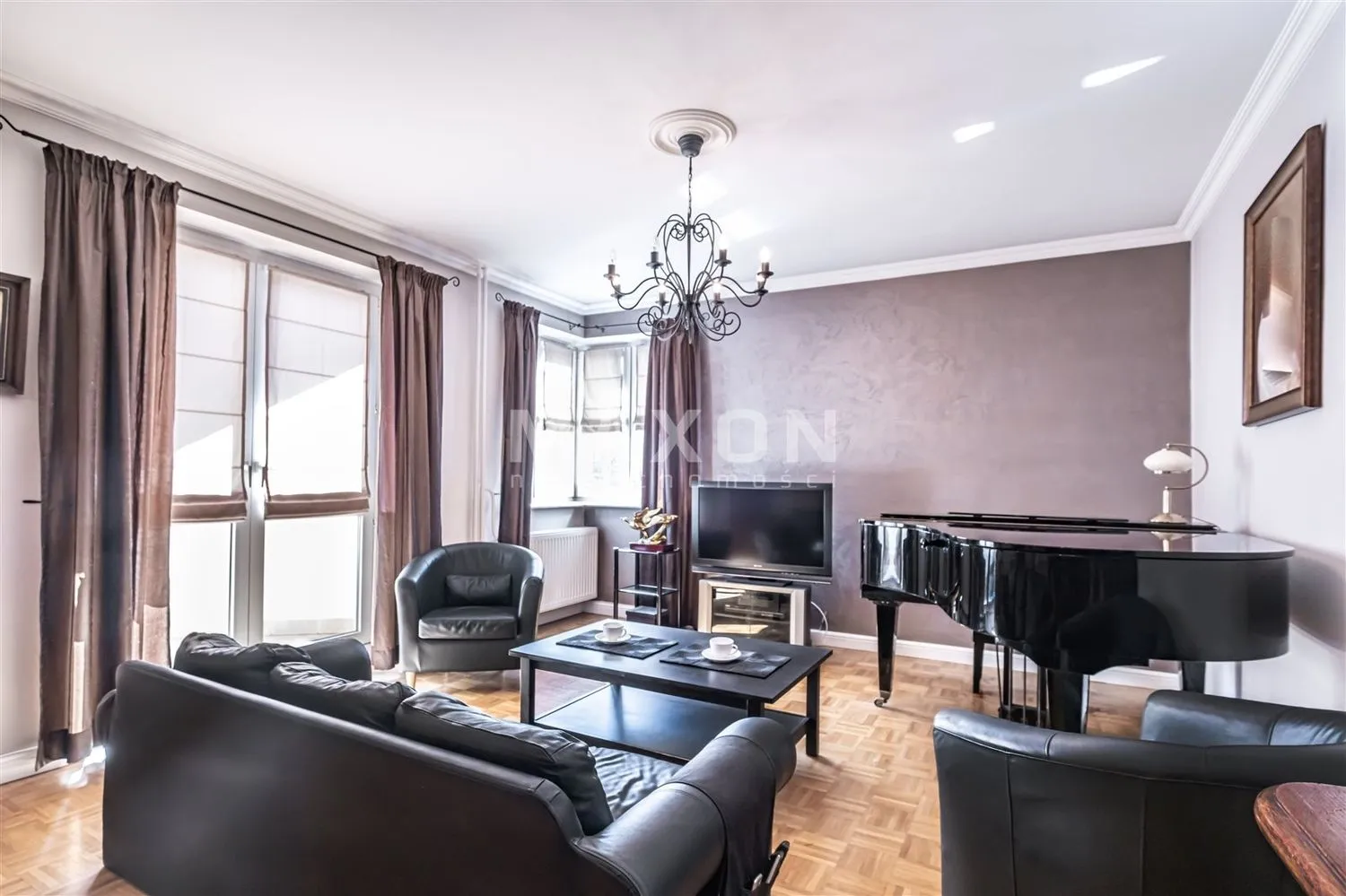 Przestronny apartament z komórką i garażem 