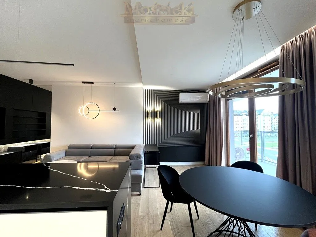 Apartament, ul. Iwanowa-Szajnowicza