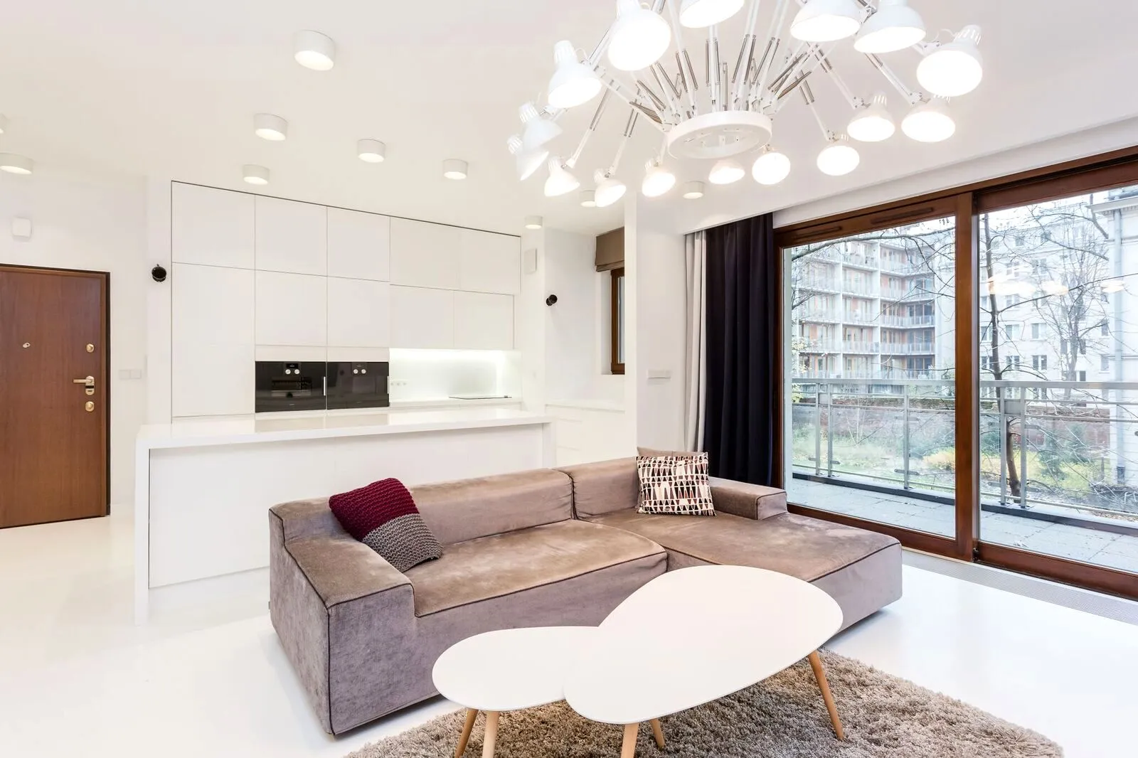 Quiet city center location. Comfortable apartment with balcony.