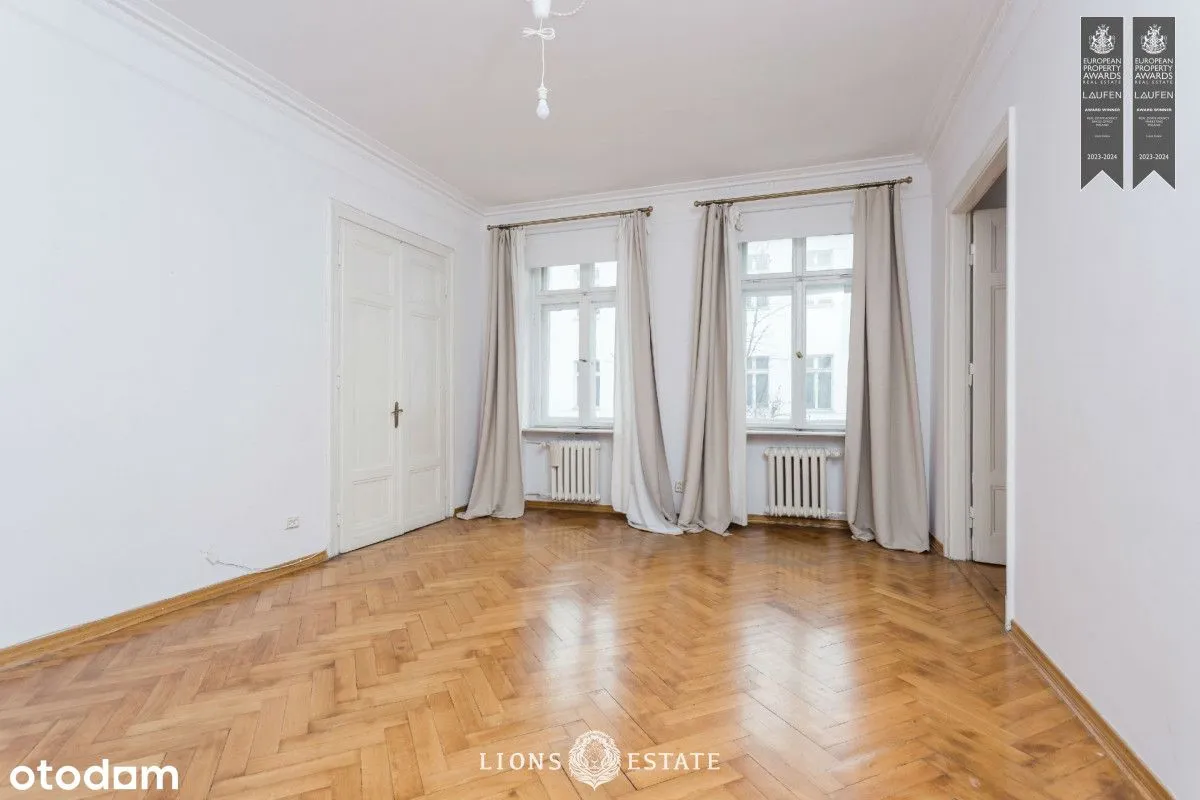 Piękny Apartament Na Mokotowskiej Z Loggią I Windą