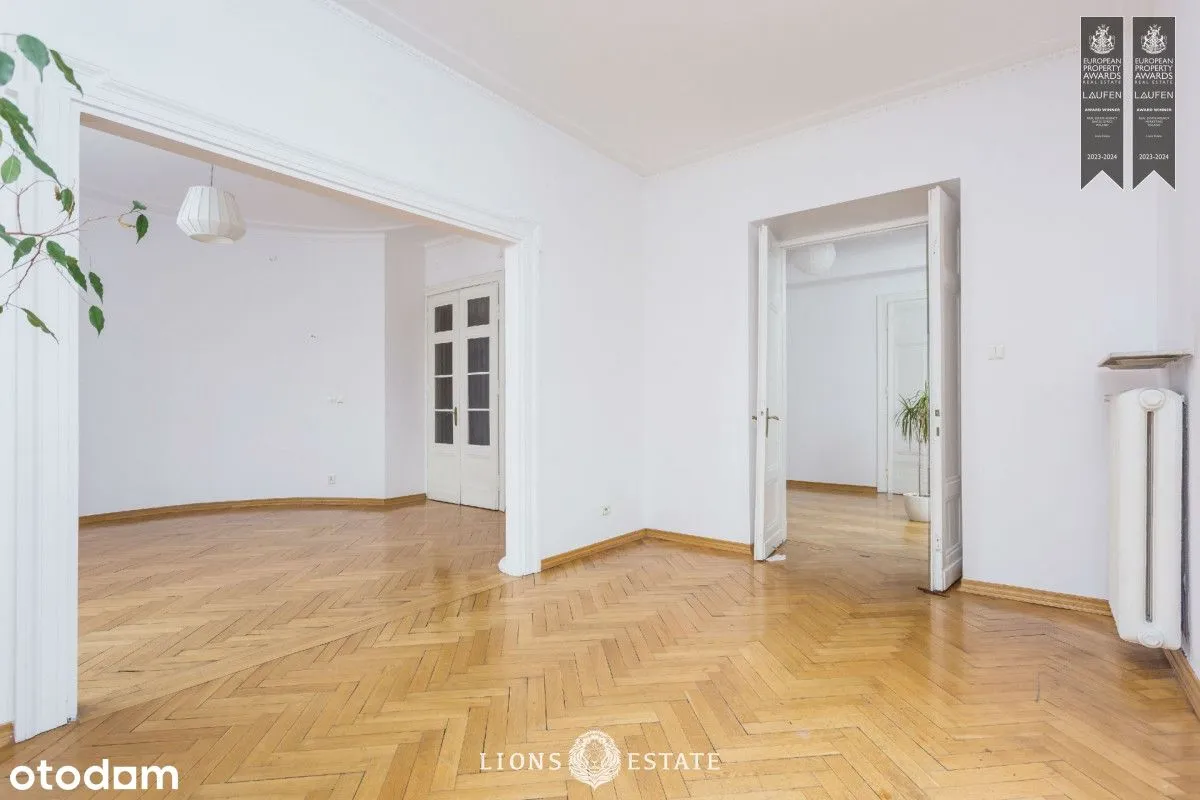 Piękny Apartament Na Mokotowskiej Z Loggią I Windą