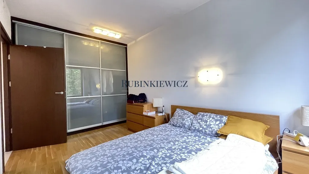 DWUPOKOJOWY APARTAMENT 56 M2 UL. FRANCISZKAŃSKA 