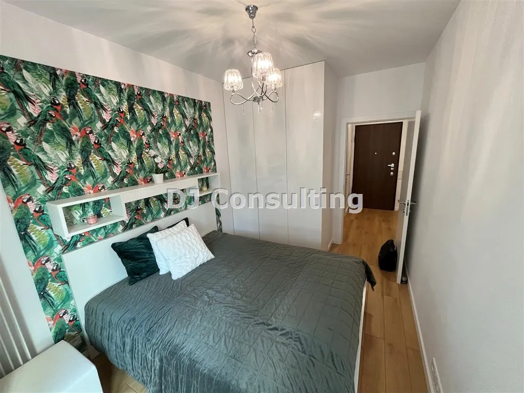 Lux, Nowe 2 pok. 40m2_Mennica Residence_z czynszem