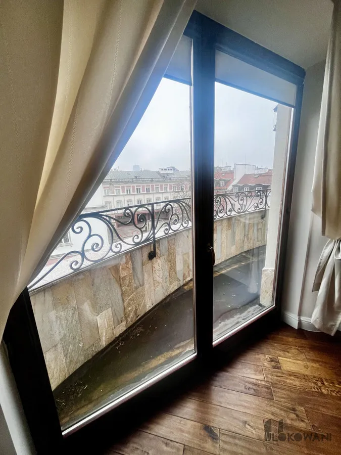 Piękny dwustronny Penthouse-Śródmieście, Bednarska,widok na Wisłe i Stare Miasto 