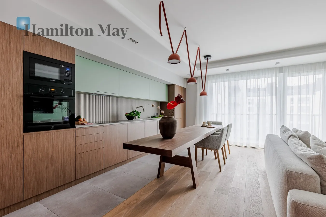 Unikatowy trzypokojowy apartament na Woli 