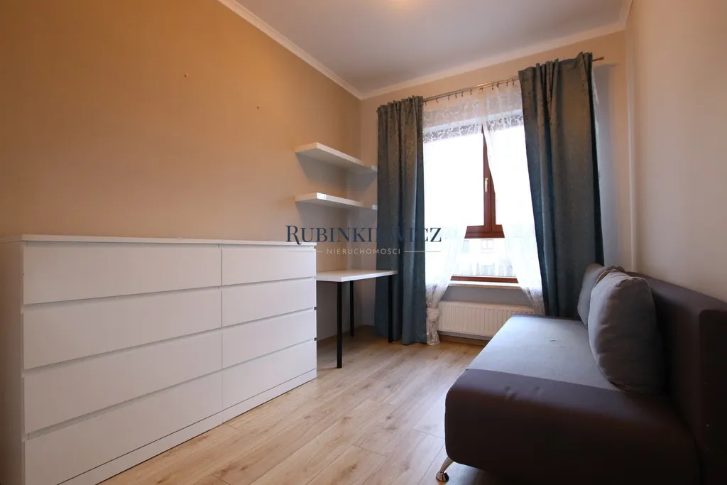 ALEJA RZECZYPOSPOLITEJ 27B APARTAMENT 3 POK 70 M2 