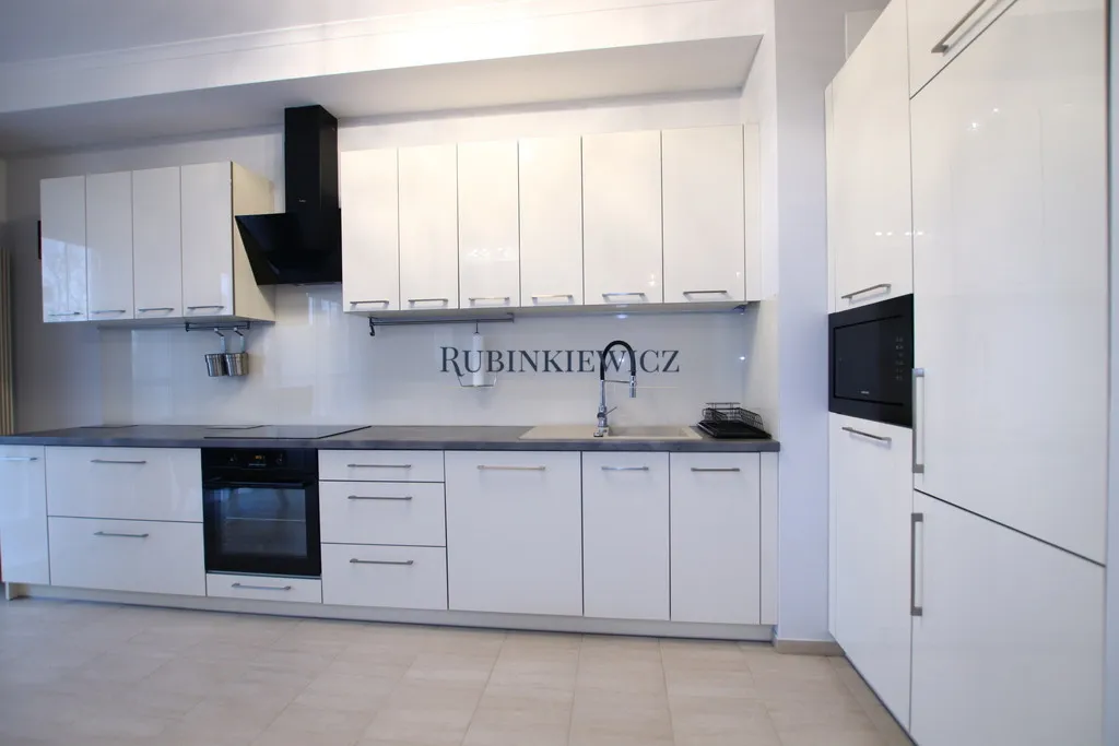 ALEJA RZECZYPOSPOLITEJ 27B APARTAMENT 3 POK 70 M2 