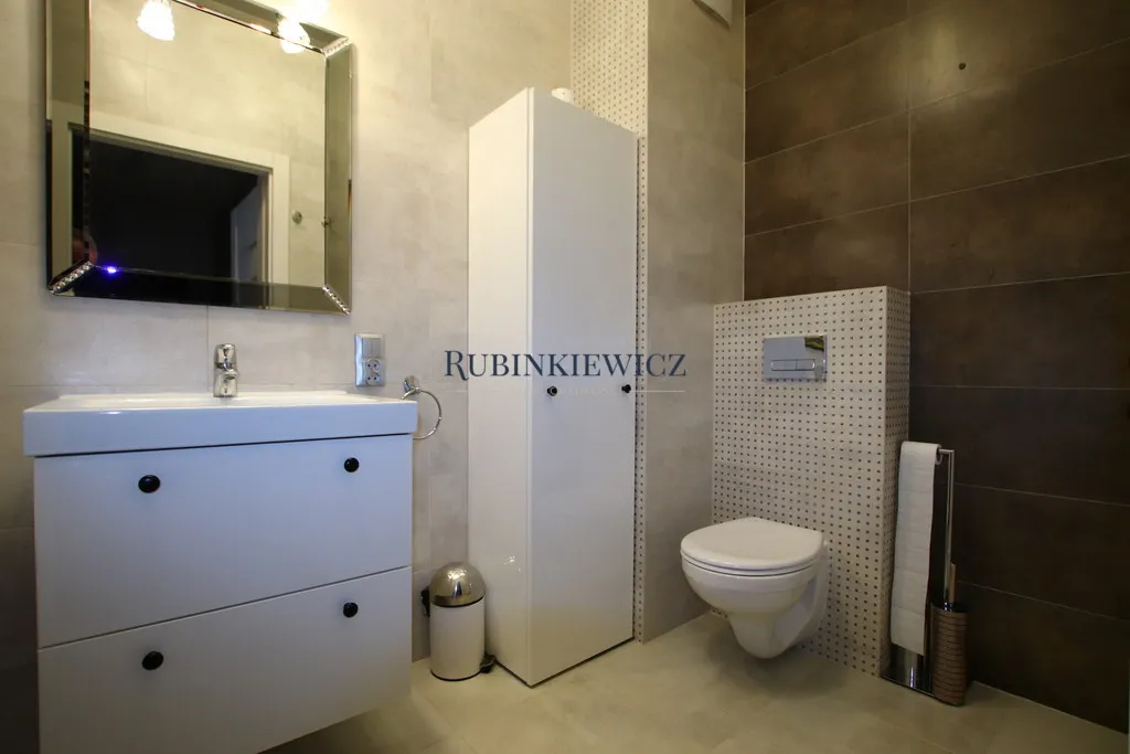 ALEJA RZECZYPOSPOLITEJ 27B APARTAMENT 3 POK 70 M2 