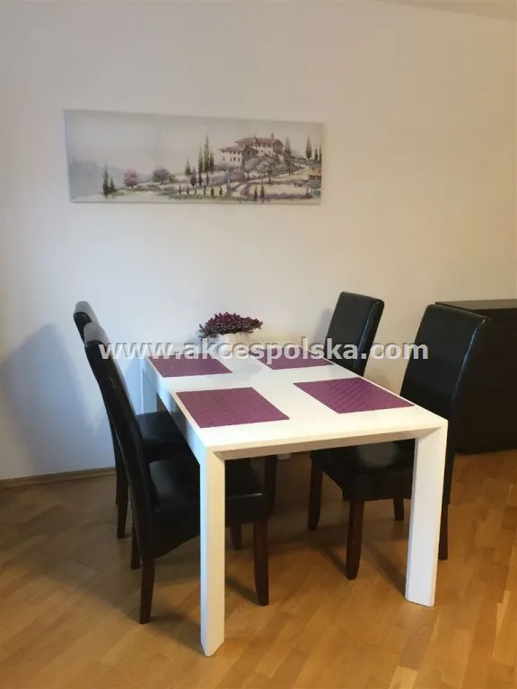 Apartament, Aleja Komisji Edukacji Narodowej