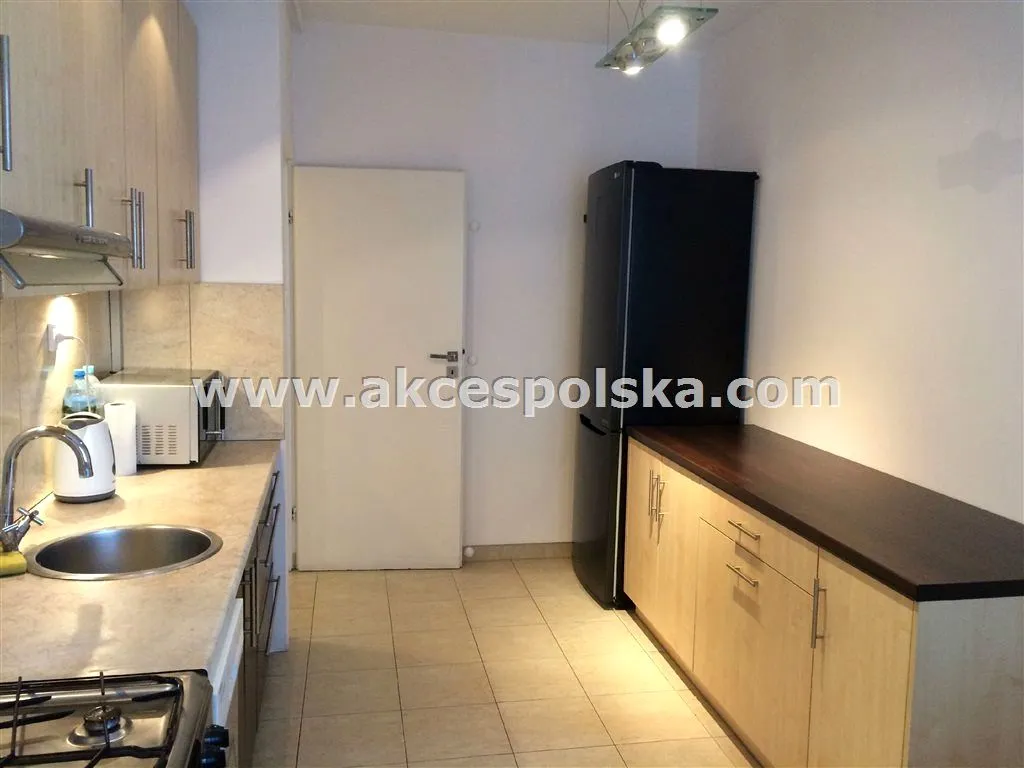 Apartament, Aleja Komisji Edukacji Narodowej