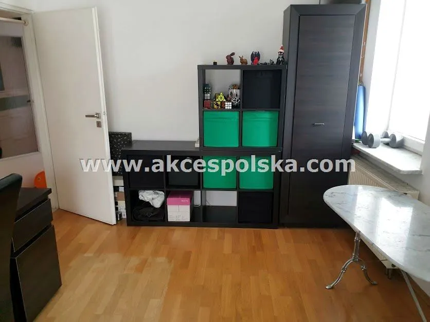 Apartament, Aleja Komisji Edukacji Narodowej