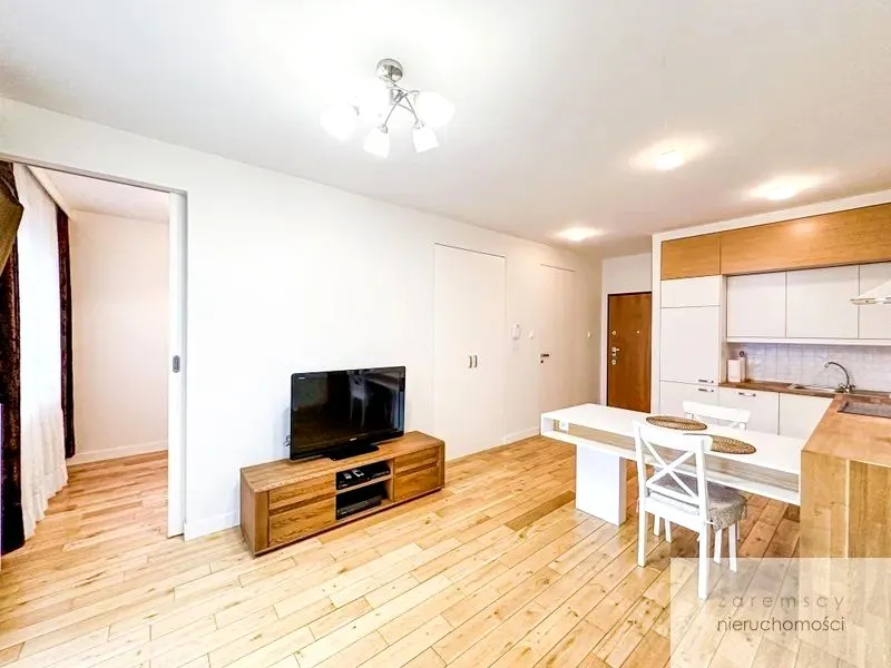 Apartament, ul. Nowaka-Jeziorańskiego