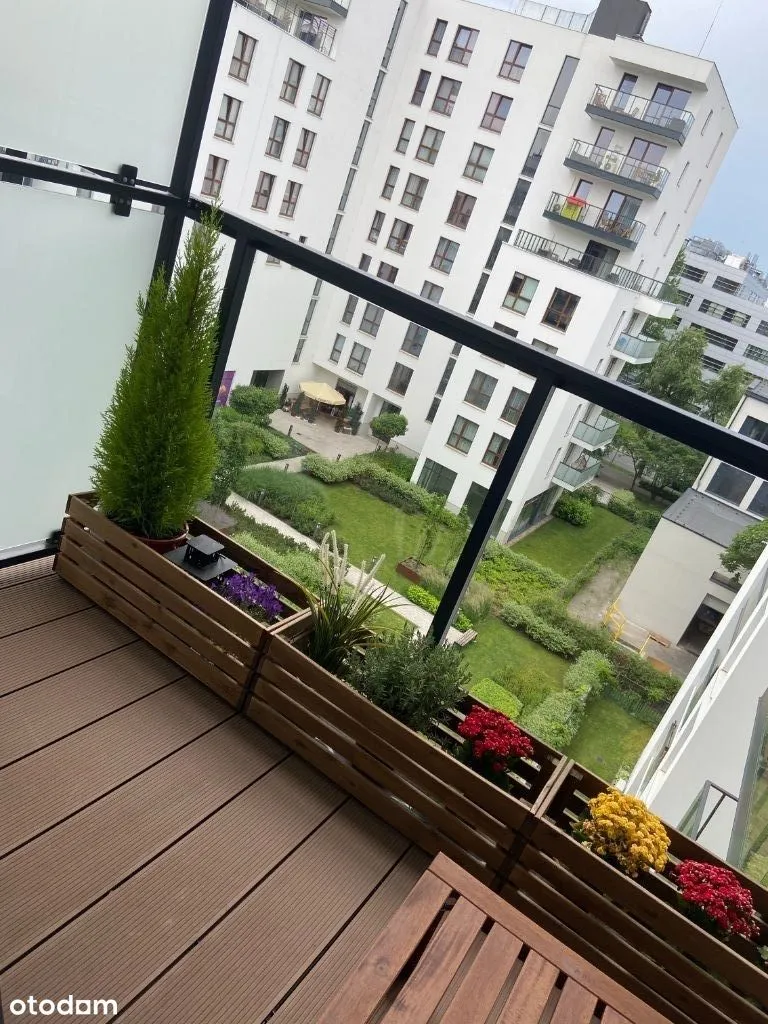 Apartament 4 pokoje 80 m2 + 2x garaż Cybernetyki