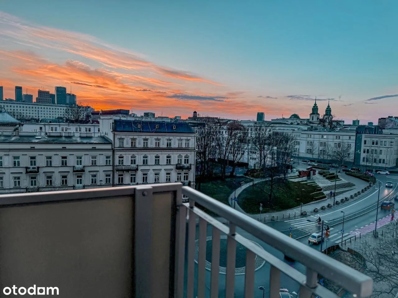 Studio/balkon/klima/ Centrum/ Powiśle / Nowy Świat