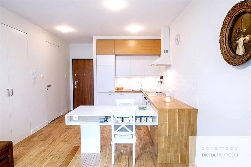 Apartament, ul. Nowaka-Jeziorańskiego