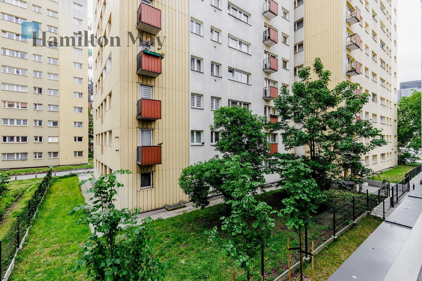 Jednopokojowy apartament przy al. Solidarności [NA WYŁĄCZNOŚĆ] 