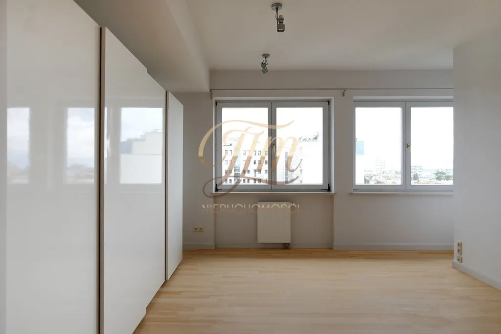 Apartament 4/5 pokoi w sercu Starego Mokotowa 