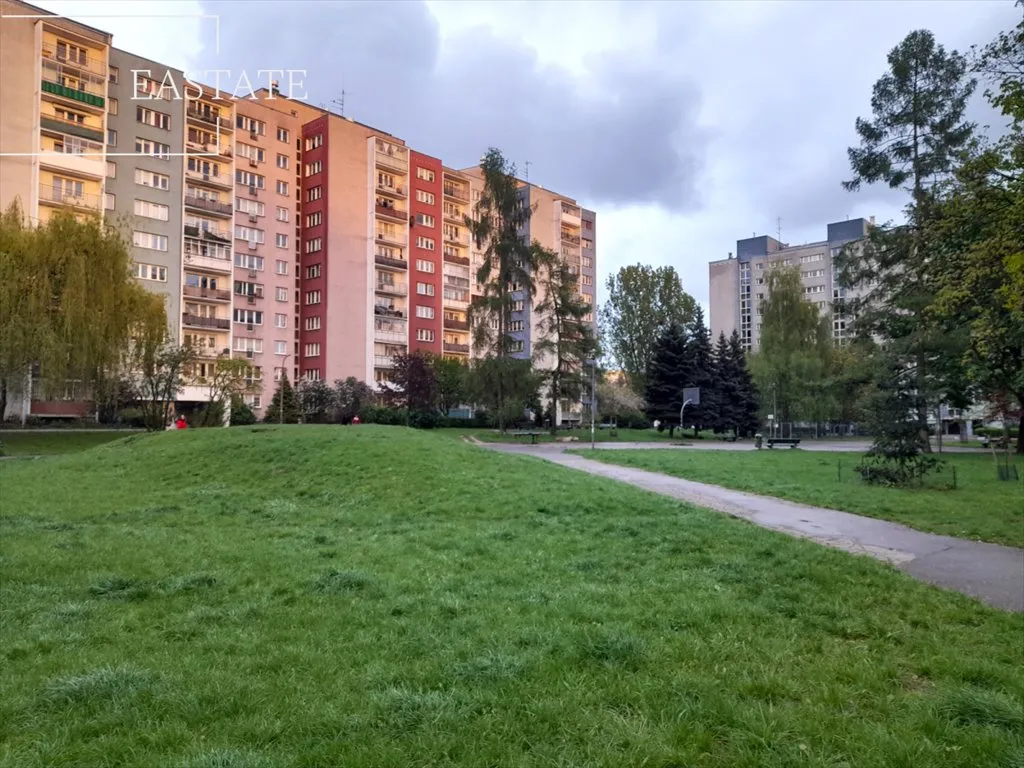 Metro Wilanowska/Galeria Mokotów/Balkon/Piwnica 