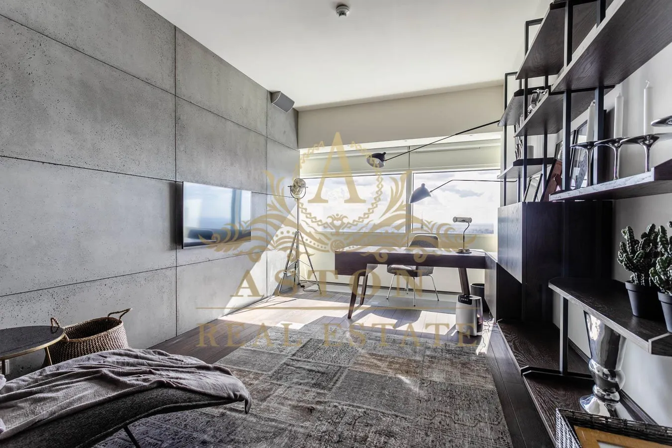 Unique apartment 204 sqm at 51 floor on Złota 44 