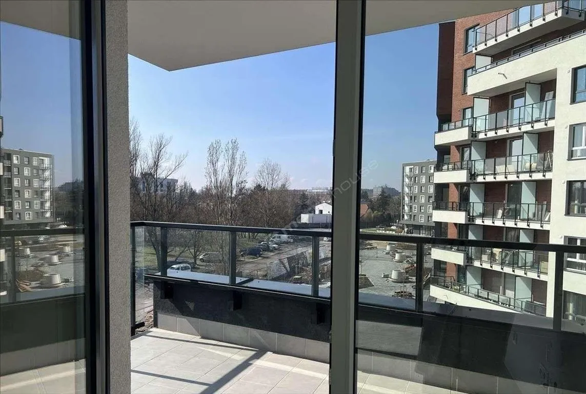 Sprzedam mieszkanie czteropokojowe : Warszawa Ursus , 63 m2, 947600 PLN, 4 pokoje - Domiporta.pl