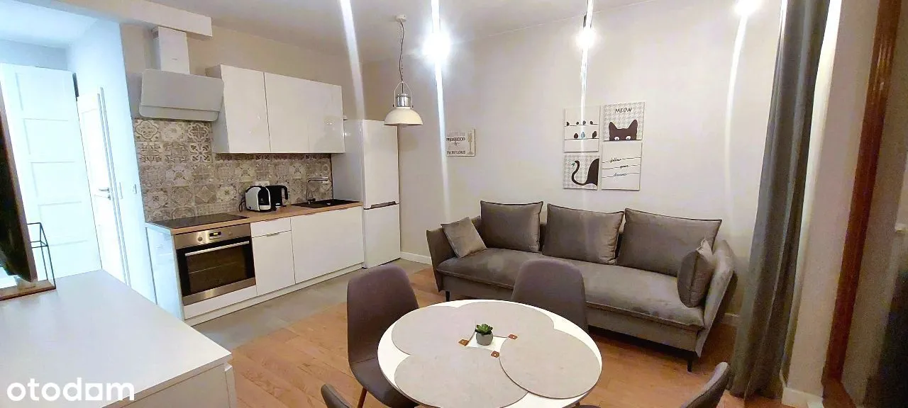 Apartament z ogródkiem/ metro Daszyńskiego