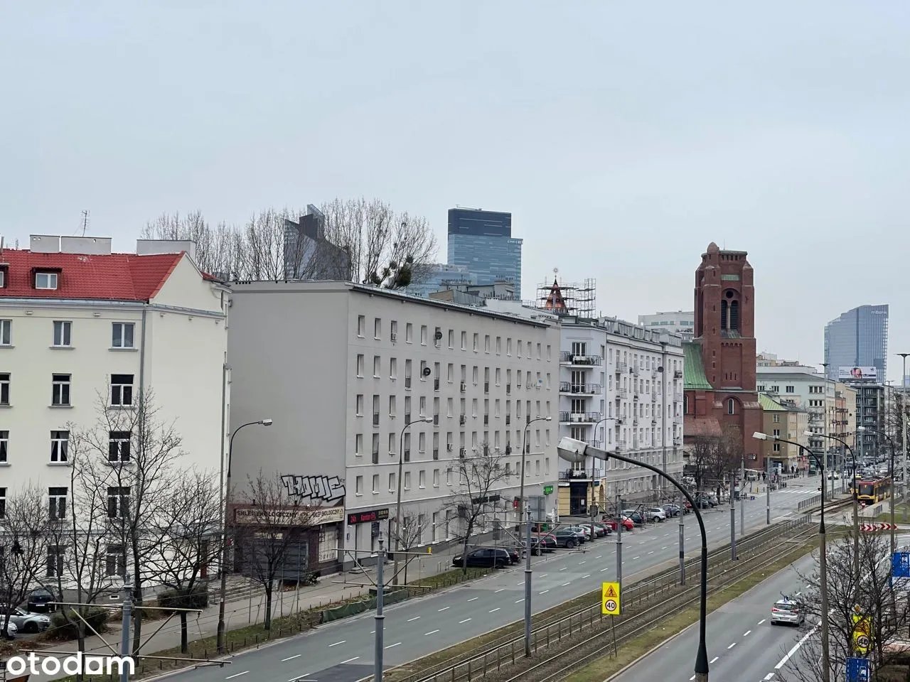 Przestronne mieszkanie w zabytkowej kamienicy