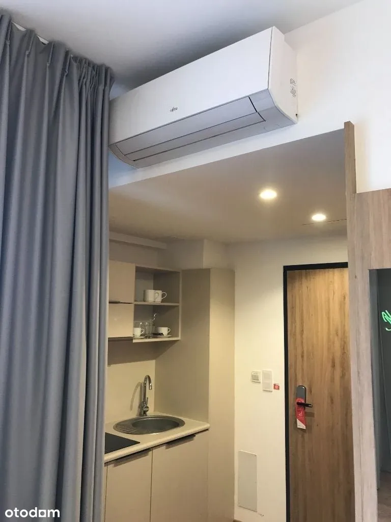 Sprzedaż kawalerka w apartamentowcu Wola