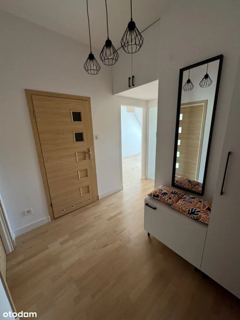 Przestronne mieszkanie 3 p. 60m2, balkon, garaż