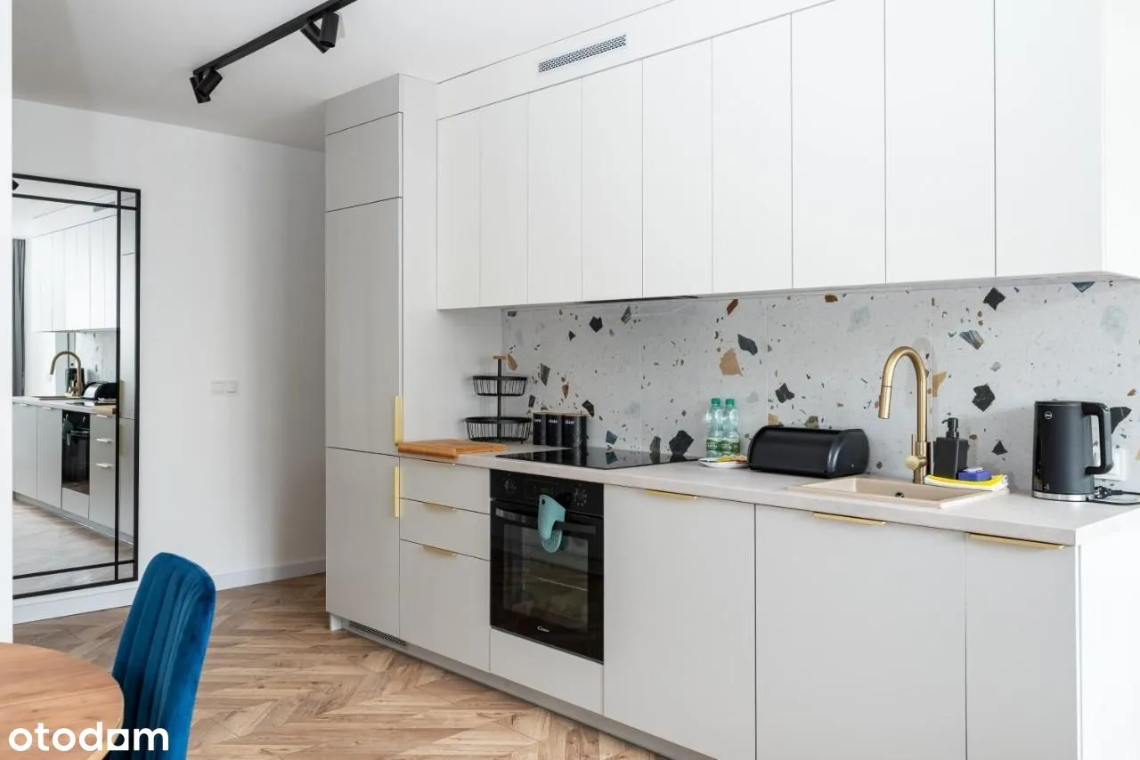 42m2 - 2POKOJE PREMIUM ul. Targowa 42 – Metro, Centrum Praskie Koneser