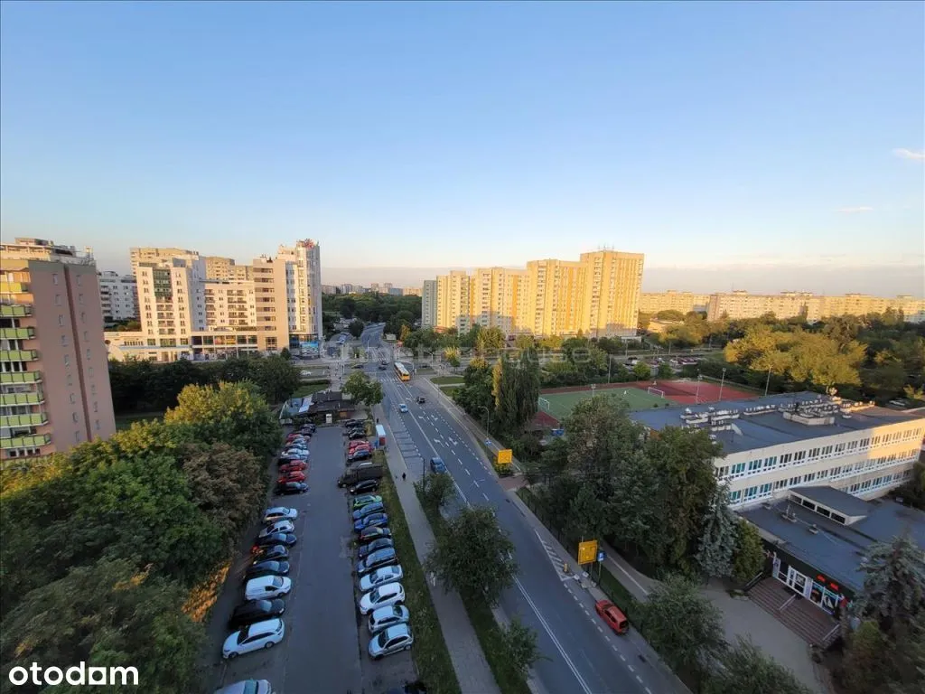 3 pokojowe mieszkanie przy Metrze Bródno