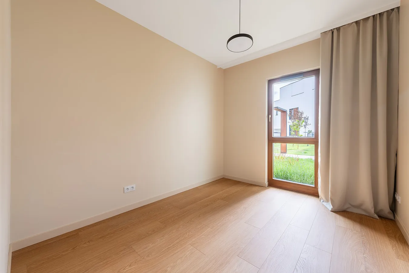 Nowy apartament z ogródkiem, siłownia, recepcja, ochrona, garaż, komórka w cenie 