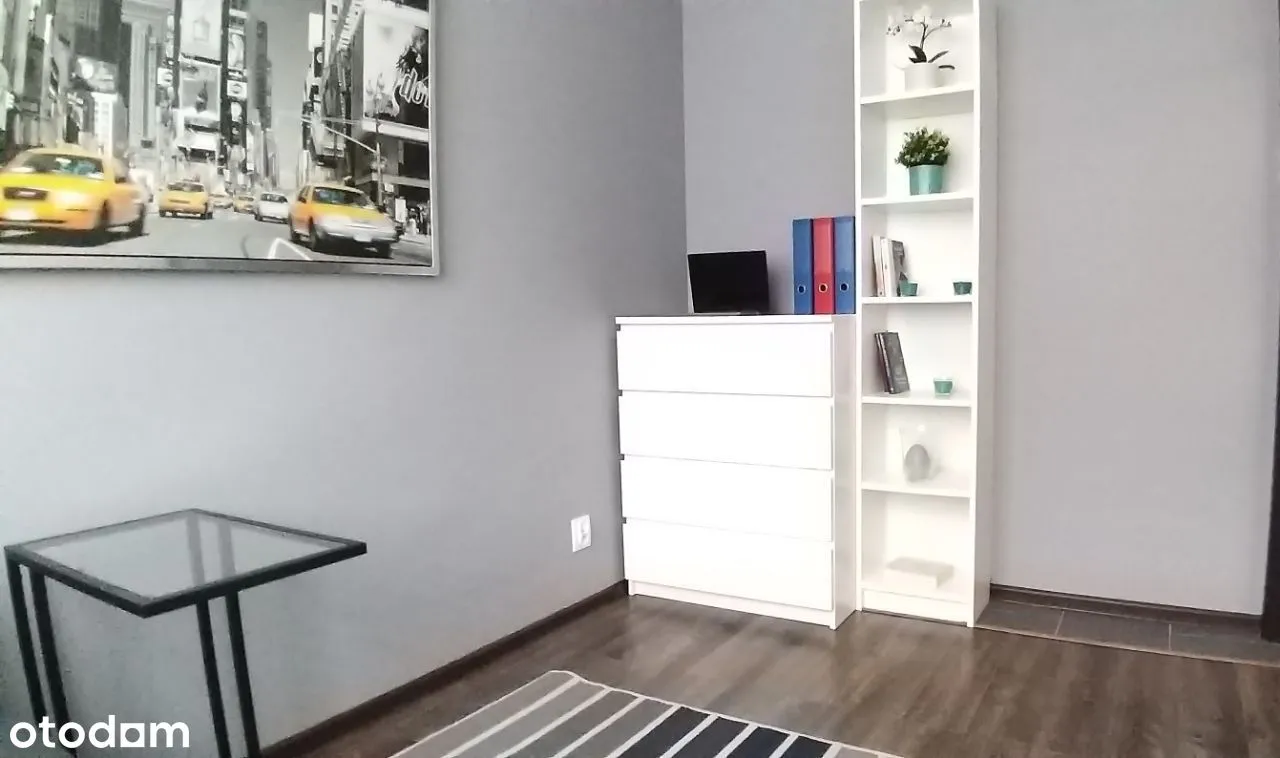 Nowodwory; 31m2; 2 pokoje; tramwaj, 2390 zł całość