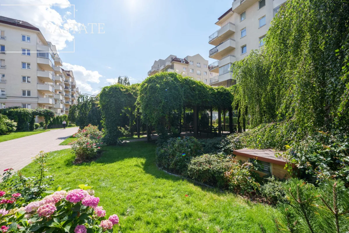 Oddzielna kuchnia, duży balkon, osiedle zamknięte 