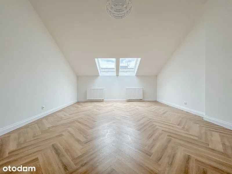 Nowy apartament w odrestaurowanej kamienicy