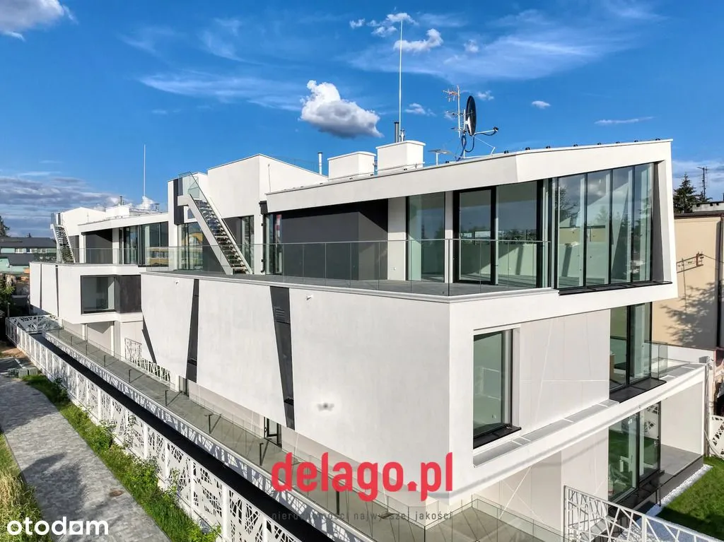 Dwupoziomowy apartament z przestronnym tarasem 