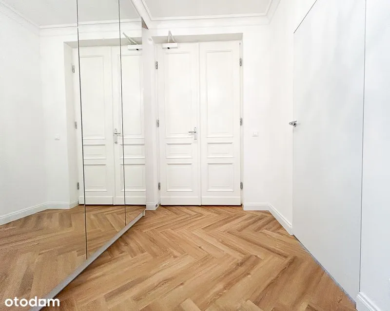 Nowy apartament w odrestaurowanej kamienicy