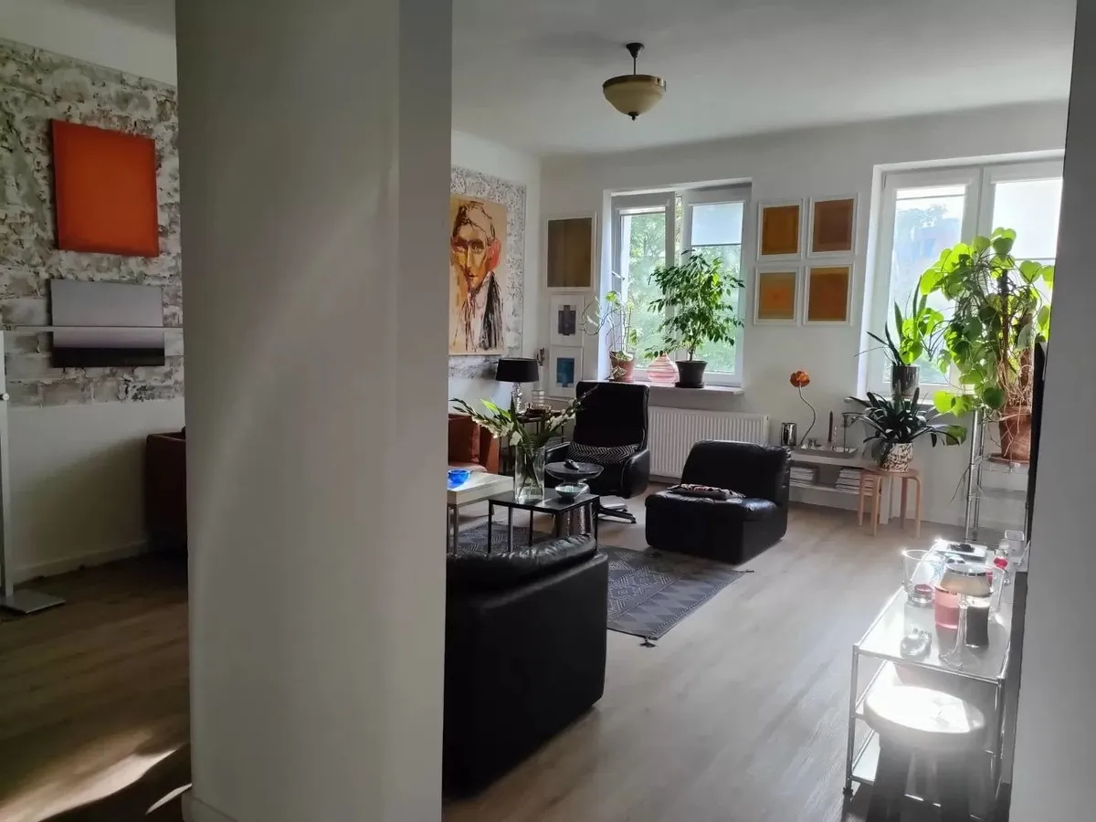 kamienica , piękny apartament z balkonem 