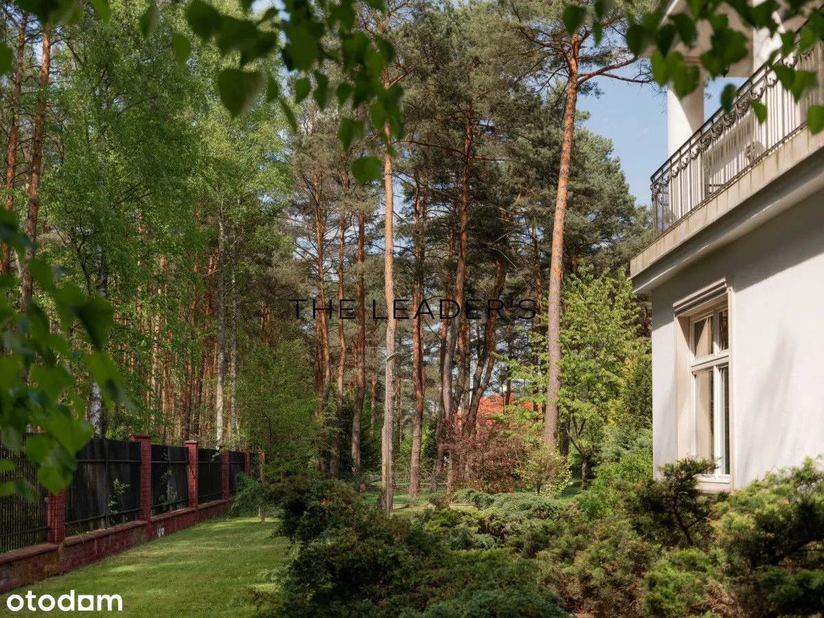 Elegancka rezydencja w otulinie lasu ze trefą Spa