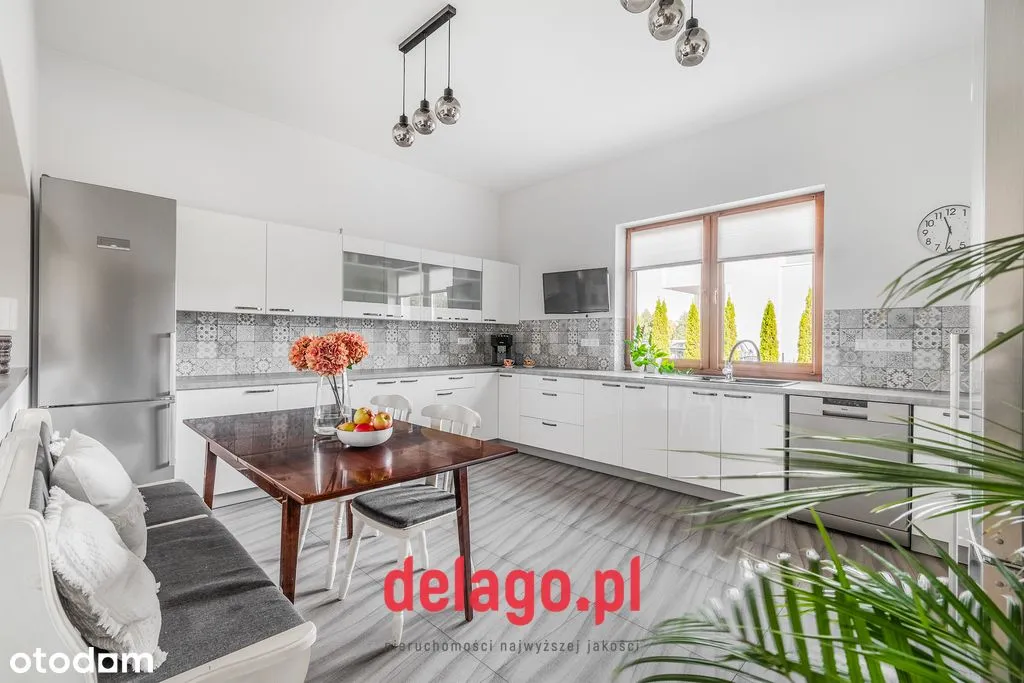 Wyjątkowy dom w zabudowie bliźniaczej 468 m²!