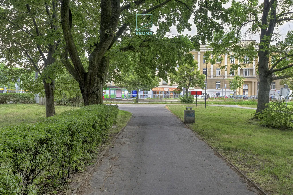 Klimatyczne 2 pokoje Blisko Metra Wierzbno 