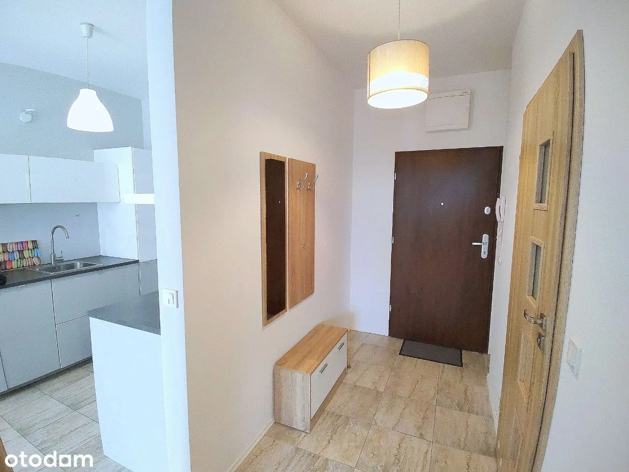 Apartamentowiec przy Parku. Garaż, komórka, balkon